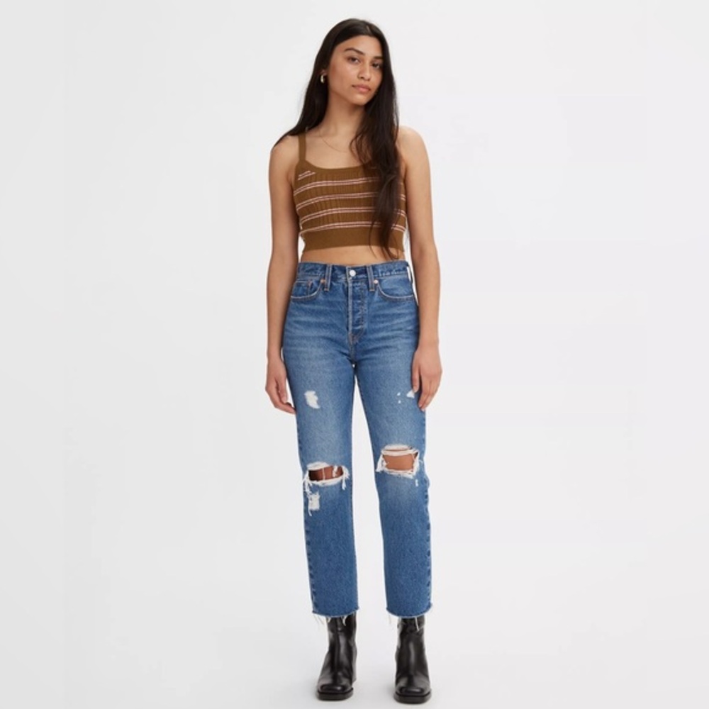 Levis Fit Straight Women’s Jeans - Medium Wash W29L28